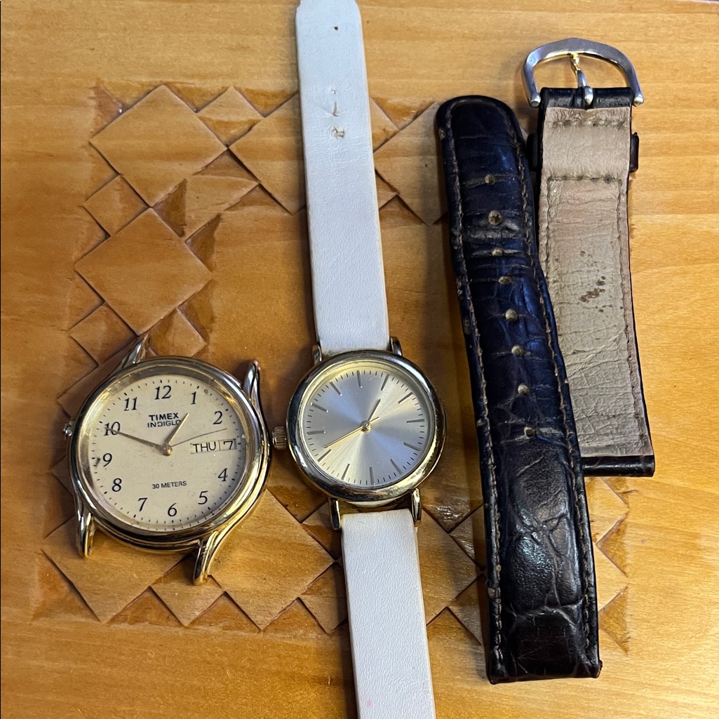 Timex Gold Watch With White And Black Straps